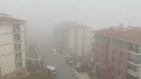 Elazığ’ın yüksek kesimlerinde yoğun sis görüşü 5 metreye düşürdü