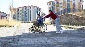 Engelli Kardeşlerin Dayanışması