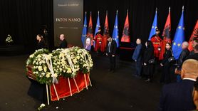 Eski Arnavutluk Başbakanı Fatos Nano'ya Veda