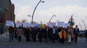 ETÜ kampüsünde Nermin Tirit için kadına yönelik şiddete karşı farkındalık yürüyüşü