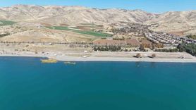 Hazar Gölü Temizlik Çalışmaları Devam Ediyor