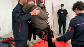 İtfaiyecilik öğrencileri Kocaeli Büyükşehir itfaiyesini ziyaret etti