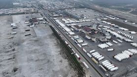 Kapıkule Sınır Kapısı'nda Uzun Tır Kuyrukları Oluştu