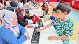 Karabağlar'da 'Ailemle Oyun Oynuyorum' etkinliğine yoğun ilgi