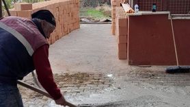 Karacasu Belediyesi Bahçeköy dernek alanında yenileme başlattı