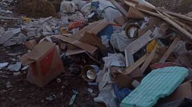 Karamusul Göleti setine atık döküldü, köylüler tepki gösterdi