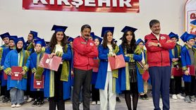 Kırşehir'de DENEYAP Teknoloji Atölyeleri Mezuniyet Töreni