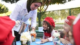 Konyaaltı'nda Miniklerden Turşu Kurma Etkinliği