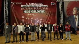 Küçükçekmece'de 29 Ekim Cumhuriyet Kupası Satranç Turnuvası Heyecanı