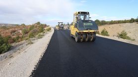 Kütahya'da köy yollarında BSK asfalt çalışmaları sürüyor