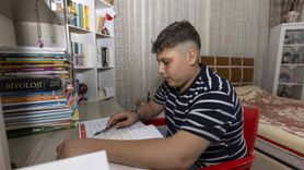 Mersin Büyükşehir Belediyesi kurs merkezleriyle ev ziyaretlerine başladı