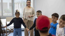 Mersin'de 250 Kişilik Ücretsiz Tiyatro Kursuna Yoğun İlgi