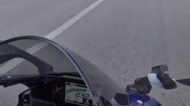 Muş’ta sosyal medyada hız paylaşımı yapan iki motosiklet sürücüsüne toplam 18.534 TL ceza