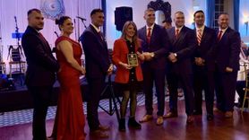 New York'ta TALES ödül töreninde İHA muhabiri Dilek Kaya'ya Toplumsal Hizmet Ödülü