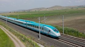 Öğretmenlere Yarı Fiyat: YHT ve Ana Hat Trenlerinde %50 İndirim Başlıyor