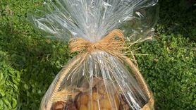 Papa 14. Leo'ya Bursa'dan coğrafi işaretli hediyeler ve ipek minyatür