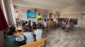 Sarıgöl'de Afşar İlkokulu'nda öğrencilere trafik eğitimi