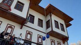 Sincan'da mavi balonlarla diyabet farkındalığı