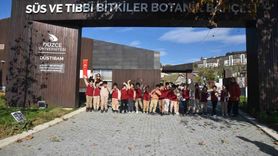 Şıralık Vatan İlkokulu Öğrencileri Düzce Üniversitesi Botanik Bahçesini Gezdi