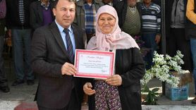 Tavas’ta Zeytin Çiftçi Tarla Okulu 31 üreticiyi mezun etti