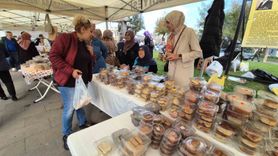 Tekirdağ’da Filistin İçin Hayır Çarşısı Açıldı