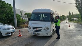 Uşak’ta polis ve jandarmadan okul çevreleri ve servislerde sıkı denetim