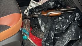 Adana'da araçta AK-47 bulundu, 2 şüpheli tutuklandı