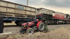 Adıyaman'da traktöre yük treni çarptı: 1 yaralı