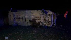 Adıyaman-Kahta yolunda minibüs şarampole devrildi: 4 yaralı