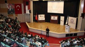 ADÜ'de 'Diksiyon ve Topluluk Önünde Konuşma Sanatı' atölyesi düzenlendi