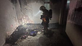 Antakya'da metruk binada yangın kontrol altına alındı