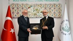 BAİBÜ'ye yeni rektör Prof. Dr. Faruk Yiğit göreve başladı