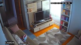 Balıkesir Sındırgı'da 4,9 büyüklüğünde deprem; kameralar sarsıntıyı görüntüledi