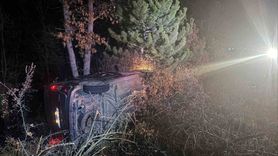 Bilecik'te otomobil şarampole uçtu: 2 kişi yaralandı