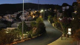 Bodrum Yokuşbaşı'nda sıcak asfaltla üstyapı çalışmaları tamamlanıyor