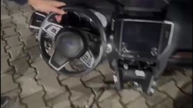 Bursa’da 12 milyon TL değerinde gümrük kaçağı otomobil parçaları ele geçirildi