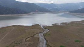 Bursa'da Gölbaşı Göleti 'tepsi' haline geldi, tarım tehlikede