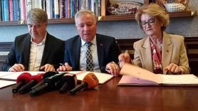 Denizli'de üç belediye 2 bin sokak hayvanı için 30 bin dönümlük koru ve bakım tesisi kuruyor