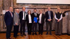 Dr. Humayun Kakar'a Zürih Üniversitesi'nden "Kalp Yetersizliği Uzmanı" unvanı