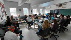 Eğitim-Bir-Sen Heyeti Yunusemre'de Üç Okulu Ziyaret Etti