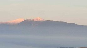 Eğrigöz Dağı ilk karla beyaza döndü