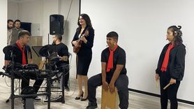 Erdemli'de özel bireylerin 3 Aralık etkinliği renkli görüntülere sahne oldu