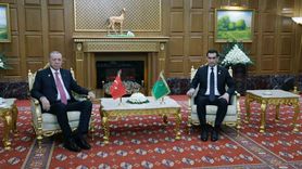 Erdoğan, Aşkabat’ta Berdimuhamedov ile bir araya geldi