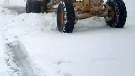 Gezbeli Geçidinde kar sonrası kapanan yol ekip çalışmasıyla açıldı