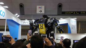 IREX 26'da insansı robot Luca'dan Türkiye'ye 'lokumlu' selam