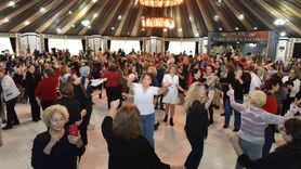 Kepez’te Tazelenme Üniversitesi öğrencilerine özel Kadınlar Matinesi