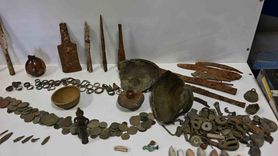 Muş'ta 7 adrese eş zamanlı operasyon: Silah, mühimmat ve tarihi eser ele geçirildi