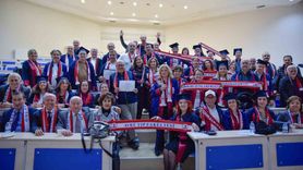 OMÜ 1990 Tıp Fakültesi Mezunları 35. Yılında Amfide Buluştu