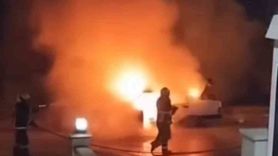 Safranbolu'da park halindeki otomobil alev aldı, kullanılamaz hale geldi