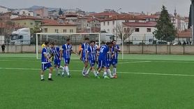 Selendi–Trazlar maçı 77. dakikada sakatlıklar nedeniyle tatil edildi